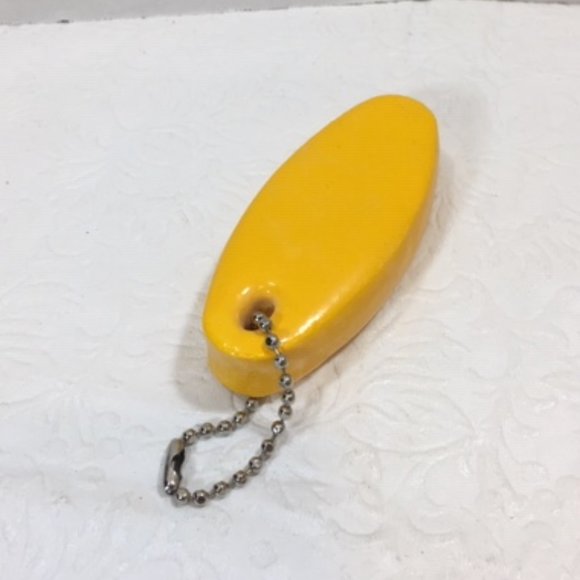 VTG 80's NYNEX Boaters' Directory Vinyl Coated Floating Keychains 10 PIECES - Picture 10 of 11